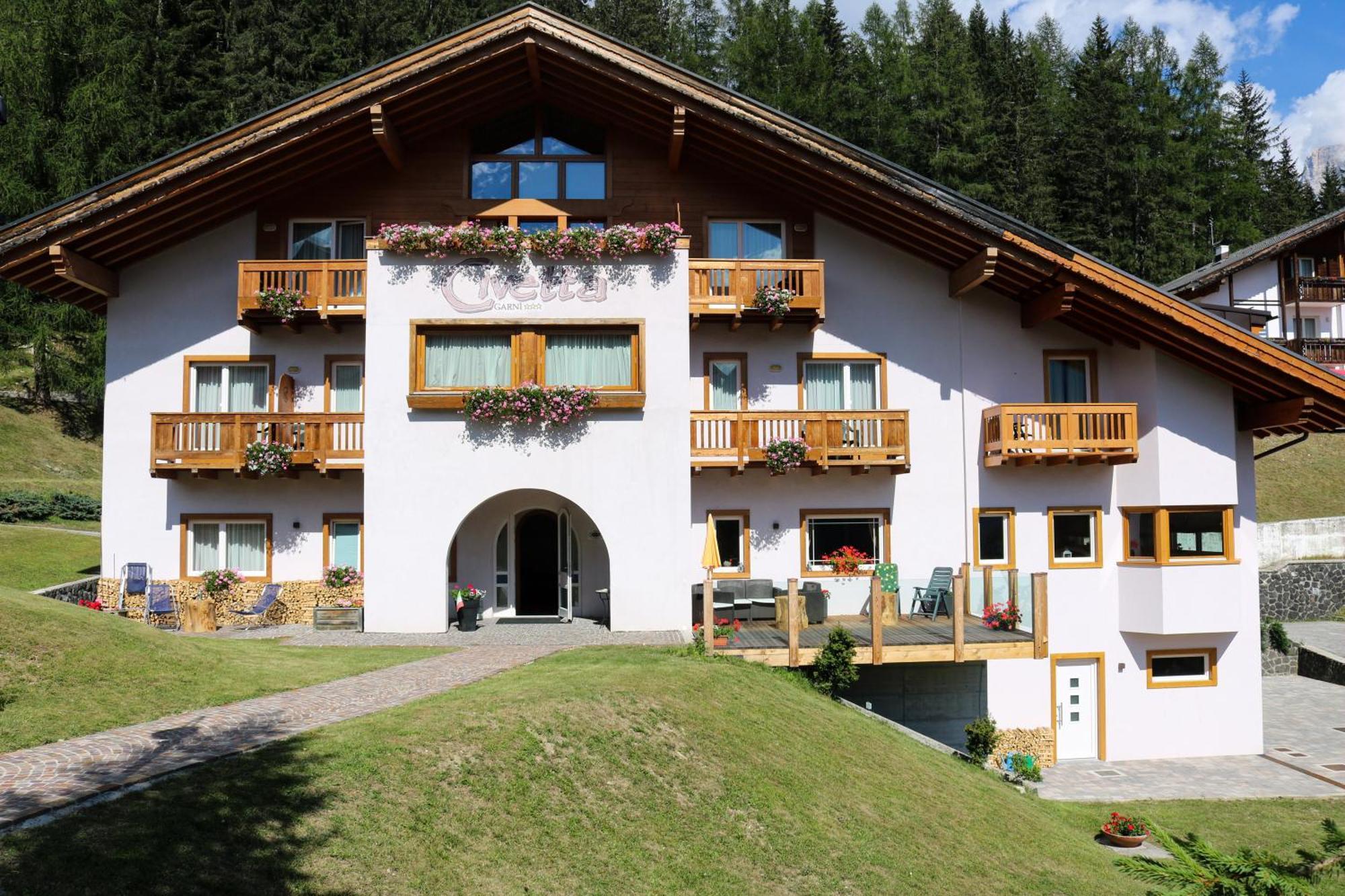 Hotel Garni Civetta セルヴァ・ディ・カドーレ エクステリア 写真